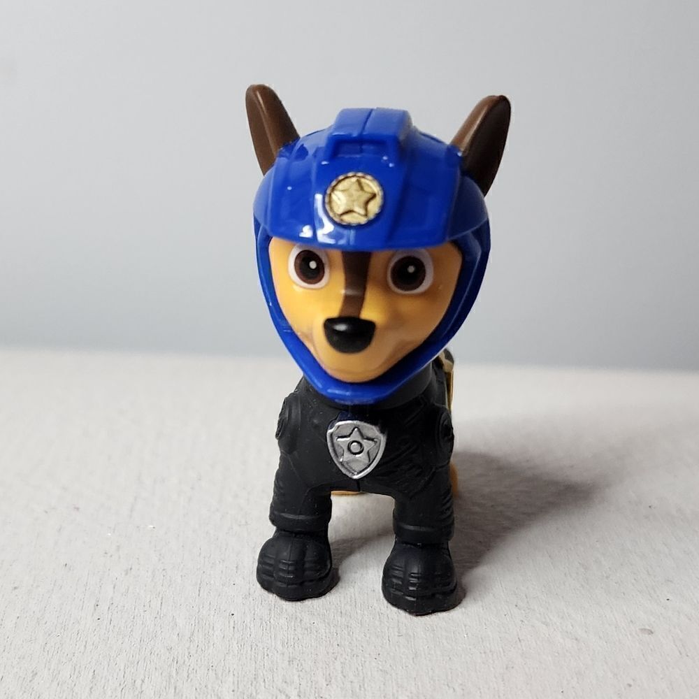 Paw Patrol Moto Pups Exclusive Chase Toy Mini Figure w/Black Blue Sheriff
